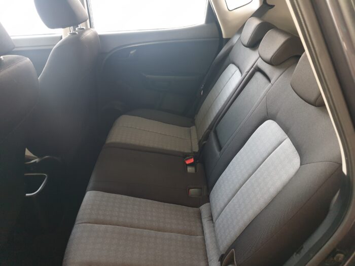 KIA VENGA 1.4 ECOGPL ACTIVE - immagine 8