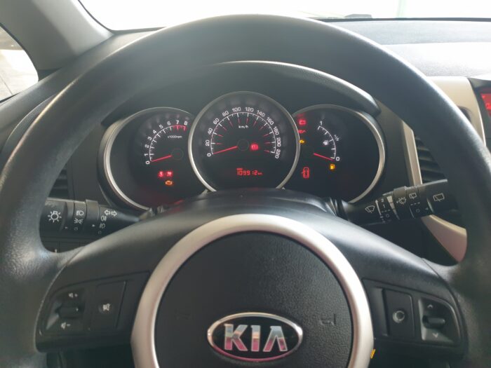 KIA VENGA 1.4 ECOGPL ACTIVE - immagine 11
