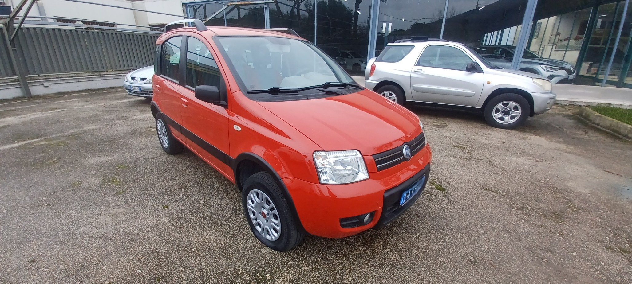 FIAT PANDA 1.2 BENZ/GPL 4X4 - immagine 8