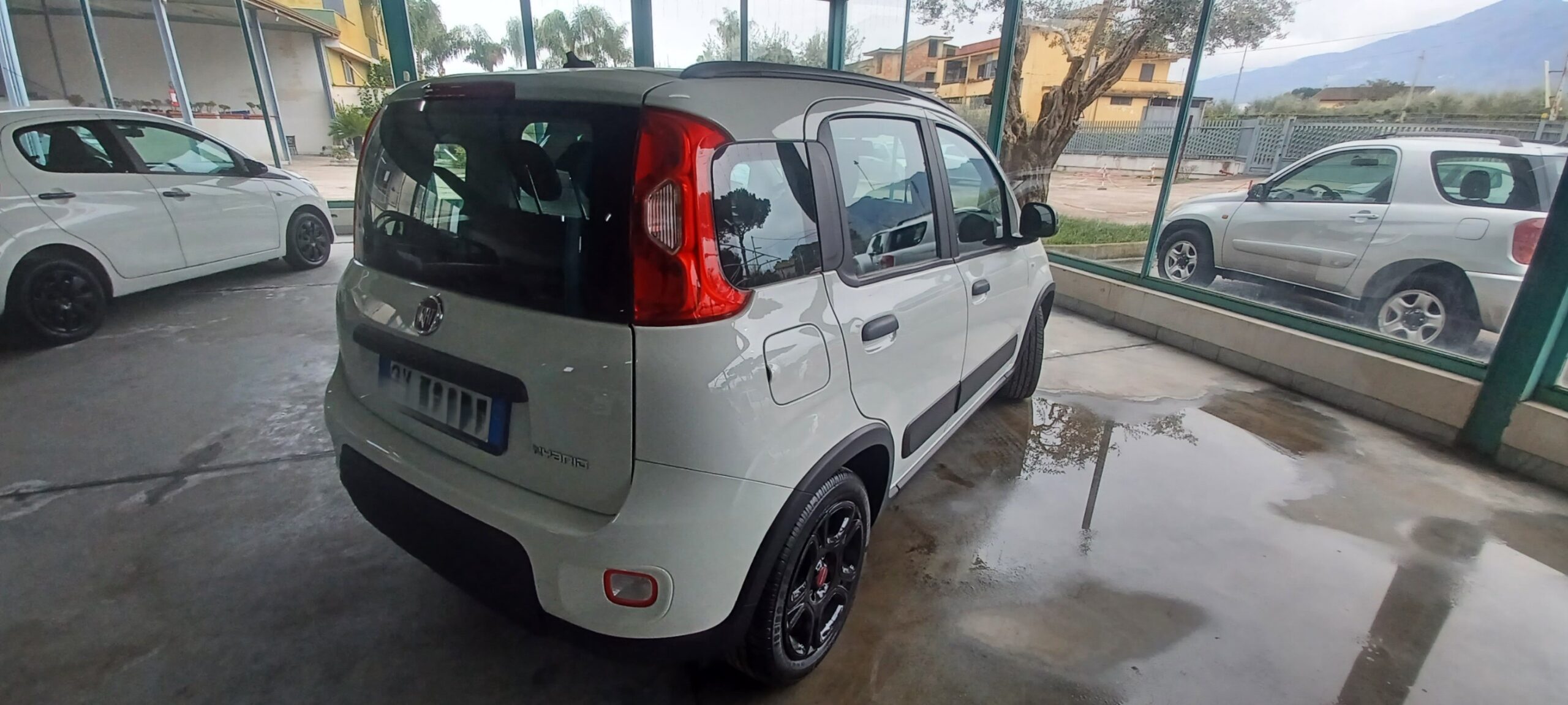 FIAT PANDA 1.0 Hybrid City Life - immagine 5