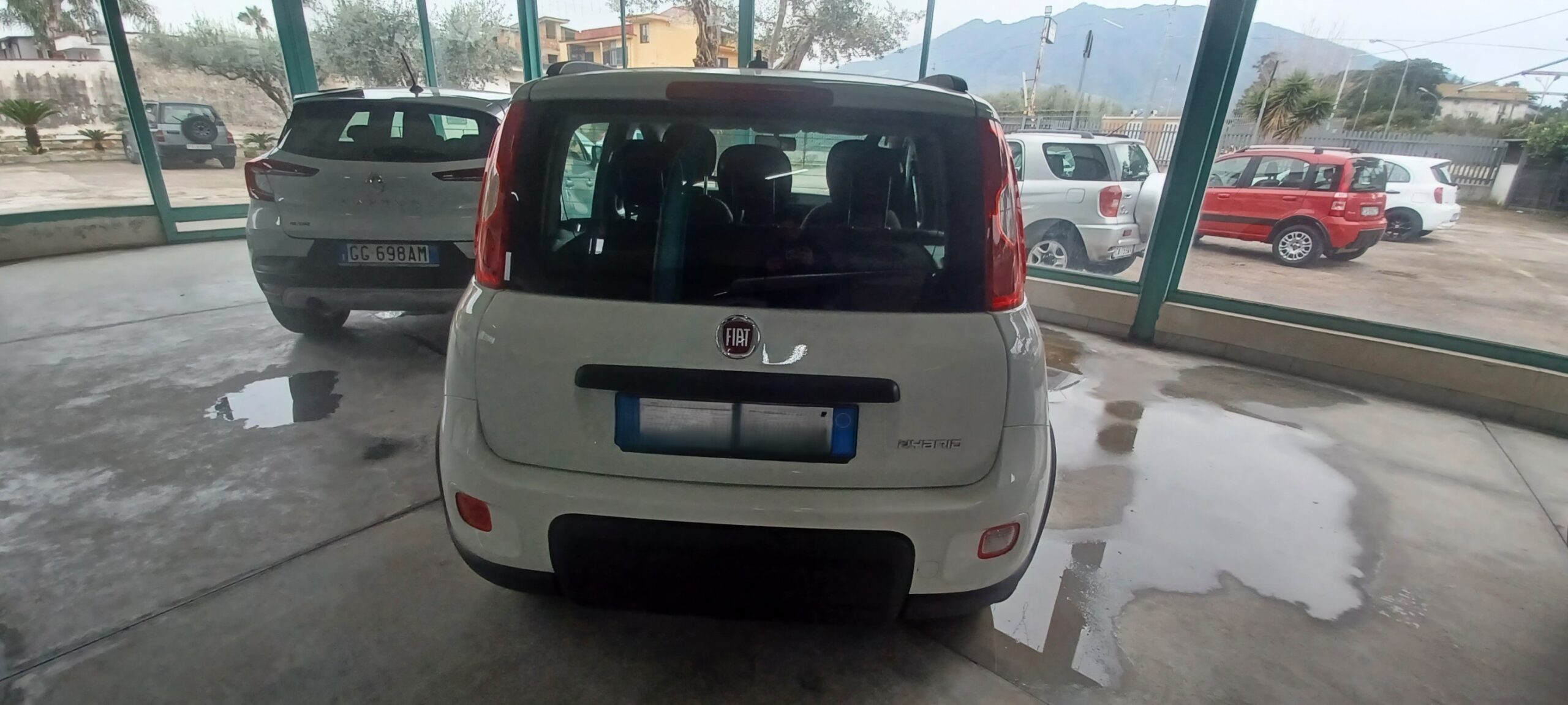 FIAT PANDA 1.0 Hybrid City Life - immagine 6