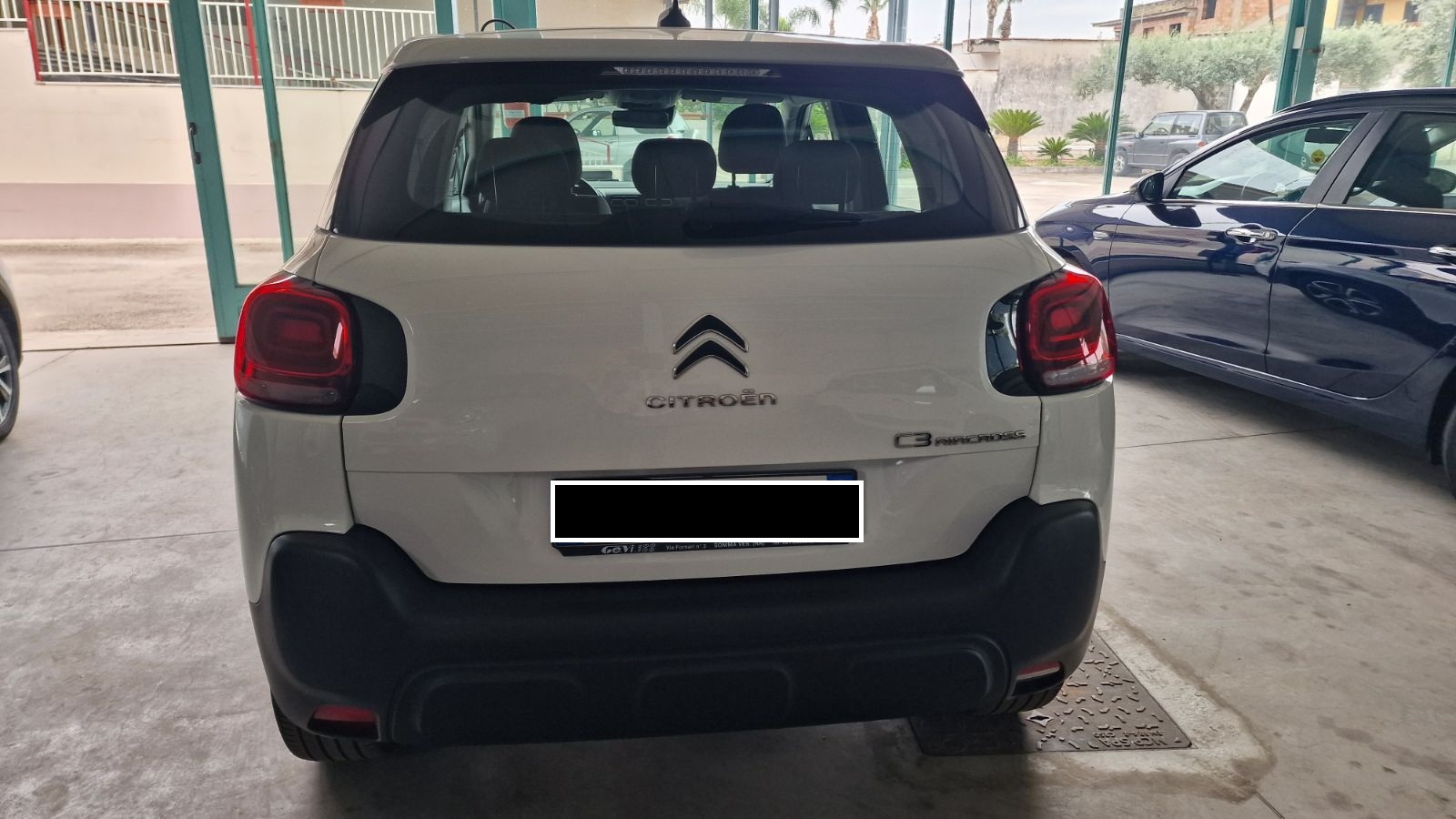 CITROEN C3 AIRCROSS 1.5 BlueHdi 110 S&S Live - immagine 4