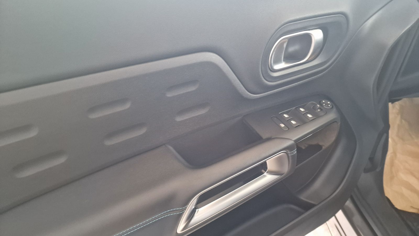 CITROEN C5 AIRCROSS 1.5 BlueHdi FEEL eat8 - immagine 6